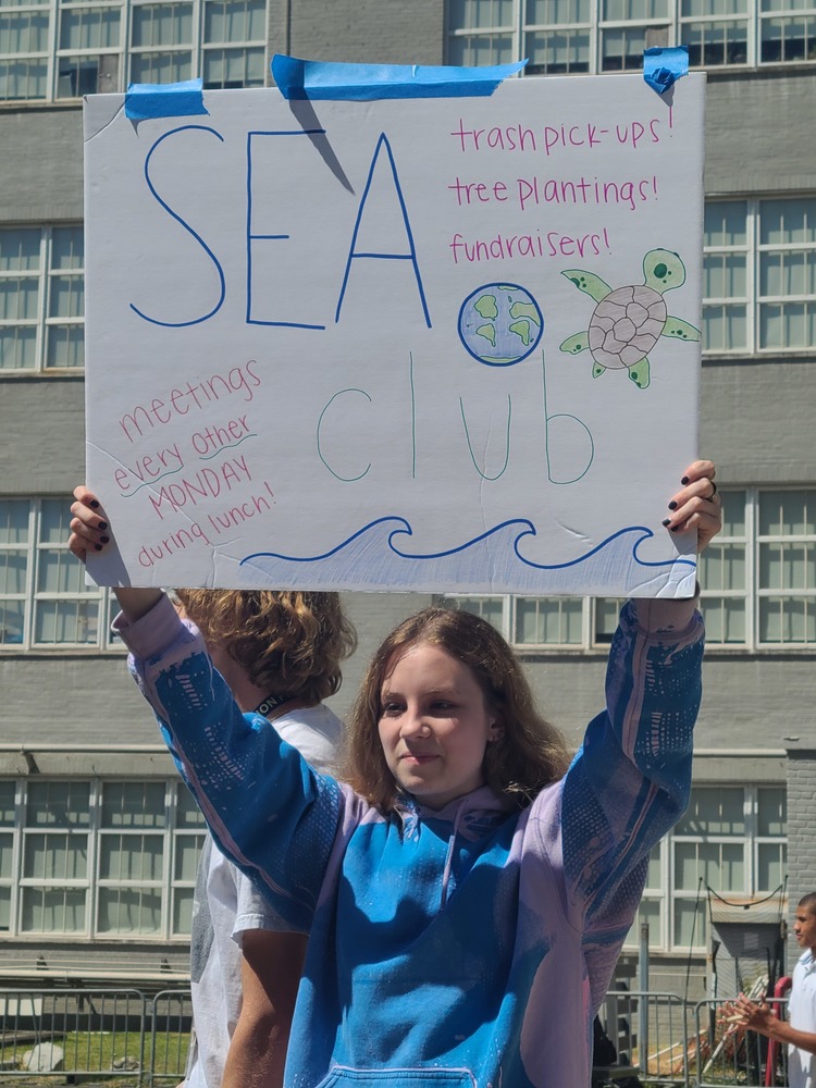 SEA Club recruits new members